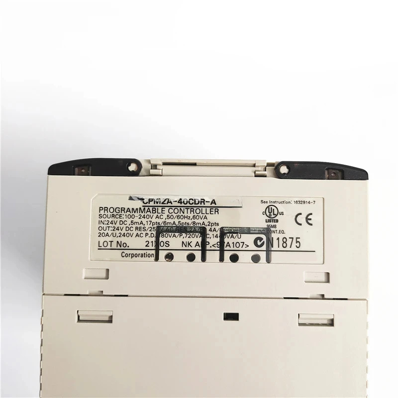 CPM2A 시리즈 PLC 모듈 프로그래밍 컨트롤러 CPM2A-20CDR-A CPM2A-40CDR-A 포장