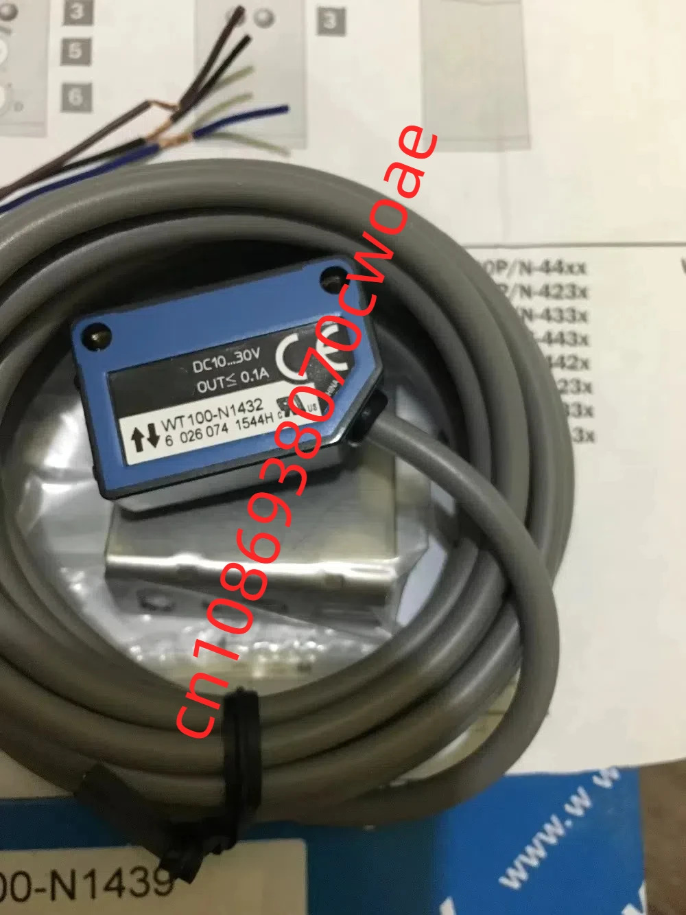 SICK 스위치 반사 센서 wt100-n1432 DC10-30V