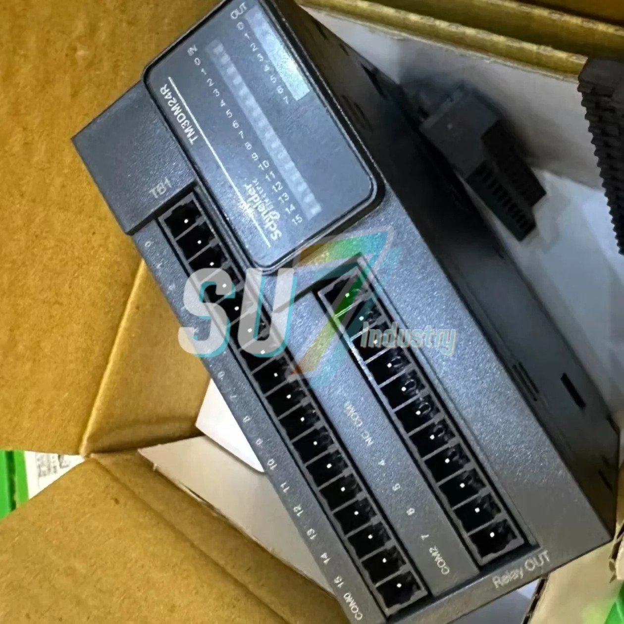 BMXDDO6402K TM3DM24R TSXDMZ28AR PLC 모듈 원본