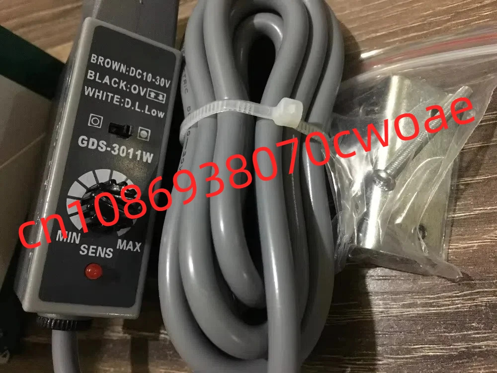 GDS-3011 백색 컬러 센서 스위치 전기 기계식 DC10-30V 제작
