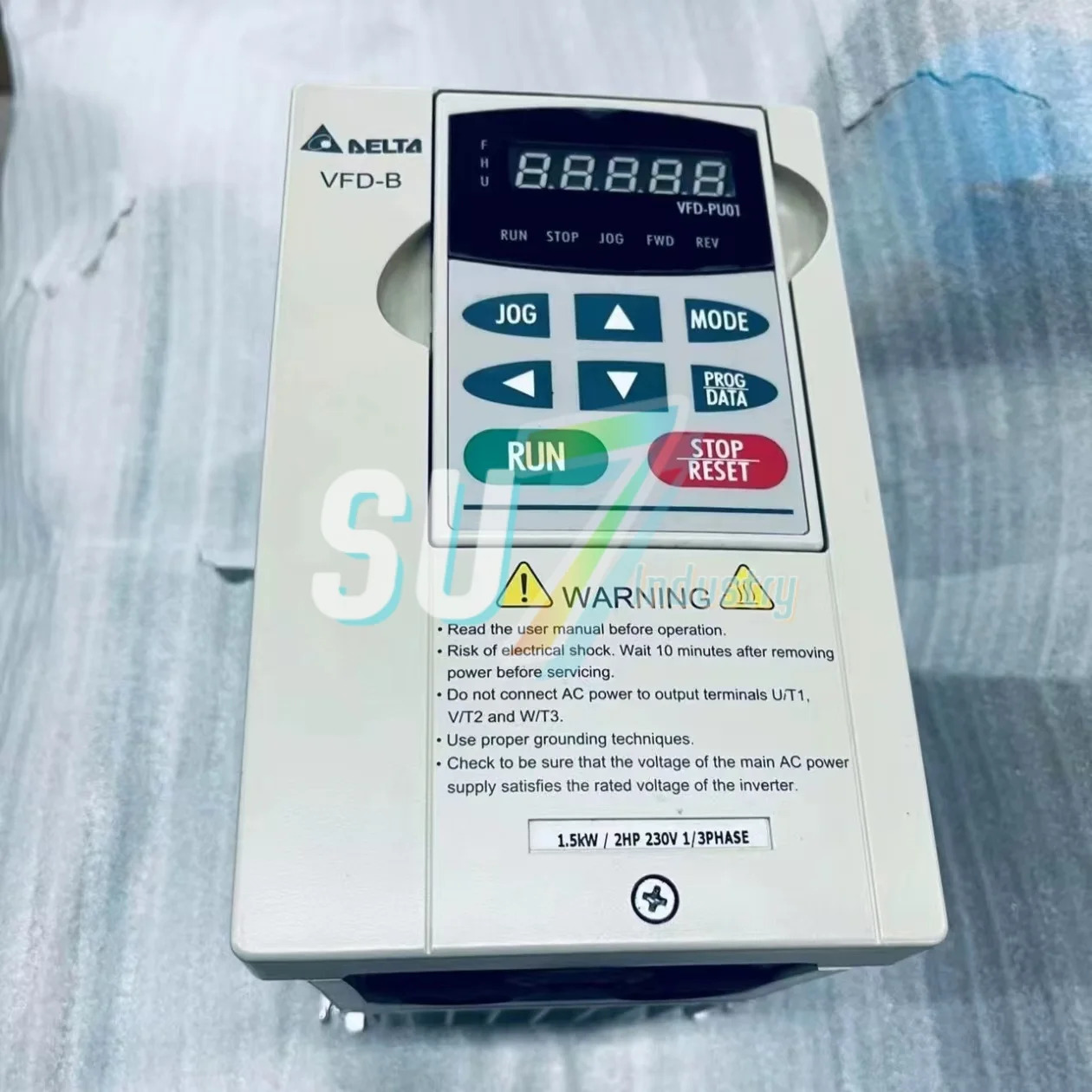 주파수 변환기 새 VFD015B21A VFD015CP43B-21