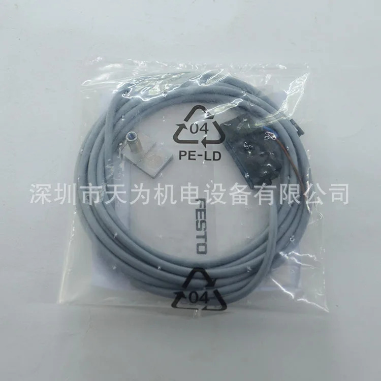 Festo FESTO 스위치 SMTO-1-NS-K-LED-24C 촬영