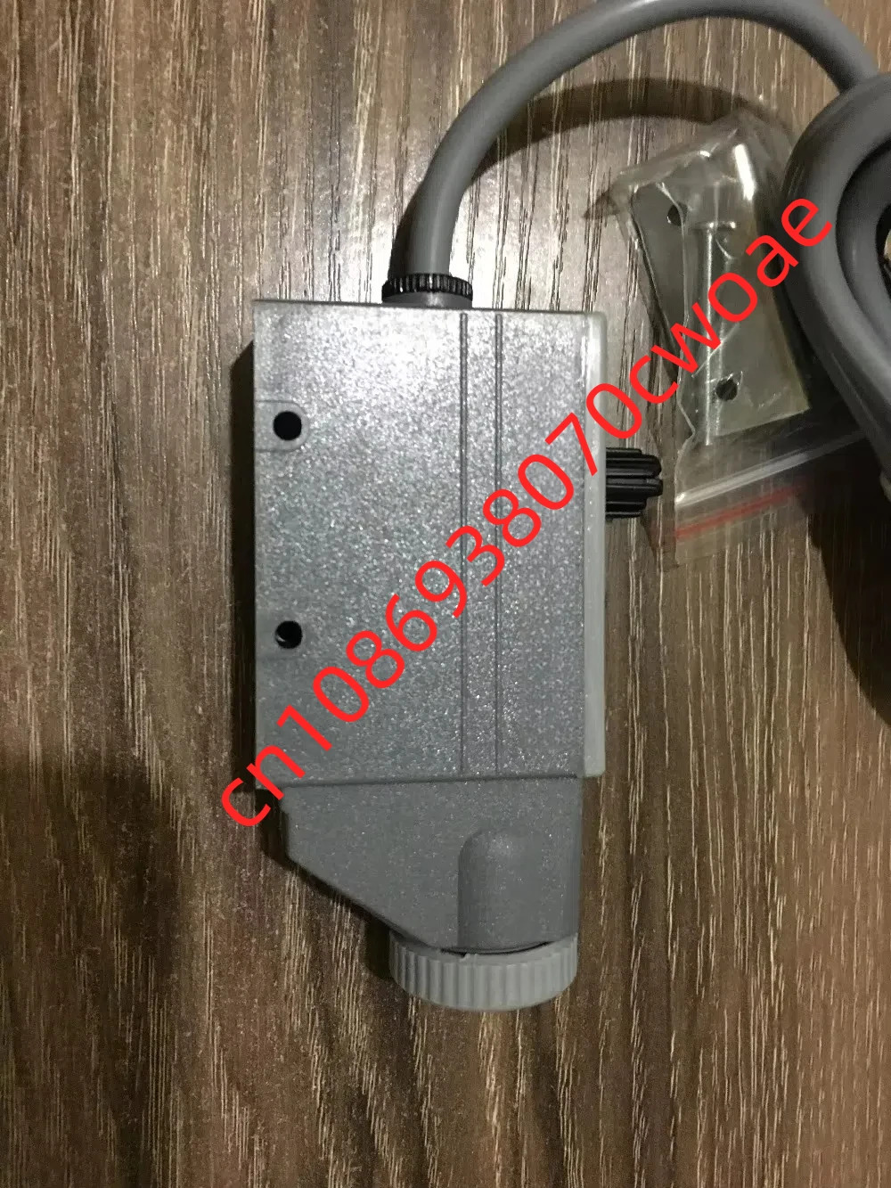 GDS-3011 백색 컬러 센서 스위치 전기 기계식 DC10-30V 제작