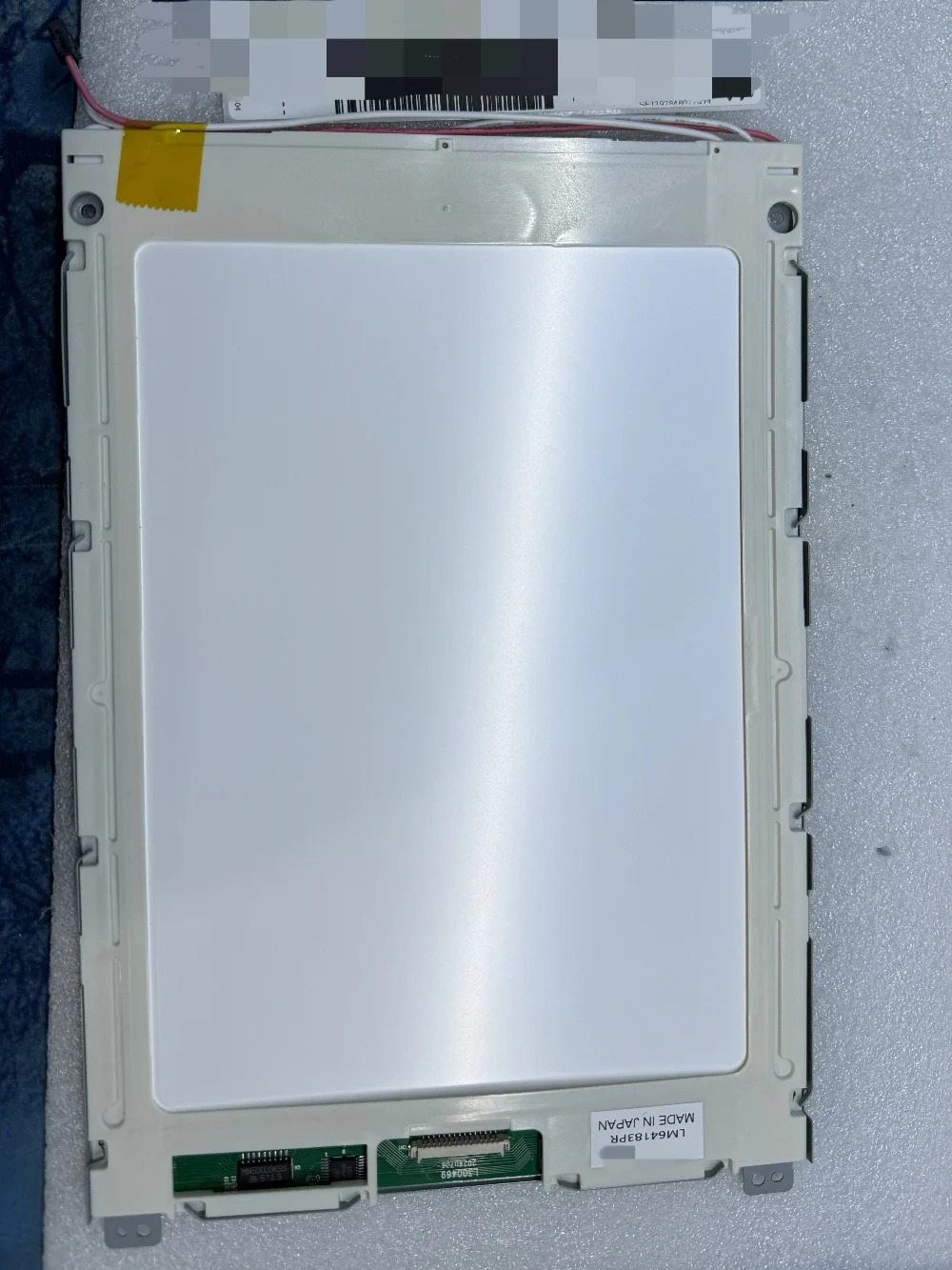 LCD 디스플레이 화면 LM64183PR