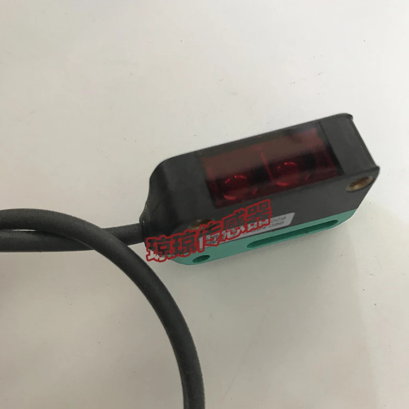 Pepperl Fuchs 광전스위치 센서 OBT350-R100-2EP-IO-0-V1