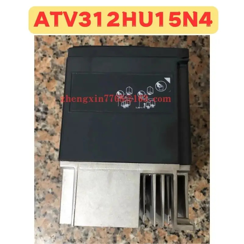 리퍼 주파수 변환기 정상 기능 완료 ATV312HU15N4