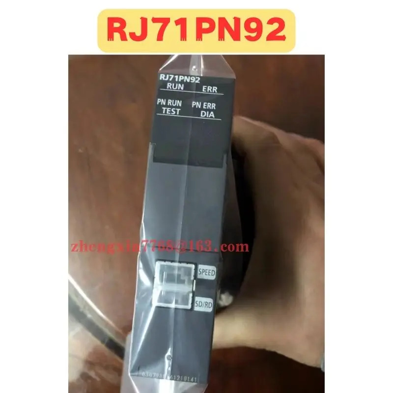 오리지널 RJ71PN92 모듈 신