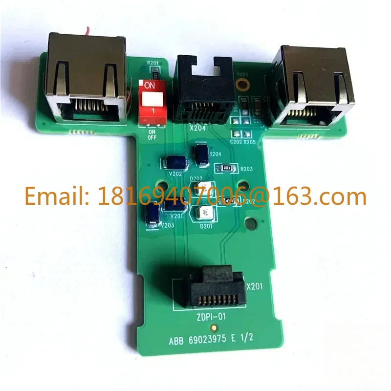 ZDPI-01은 인버터 ACS880 시리즈 제어판 패널 트레이 어댑터 변환 보드