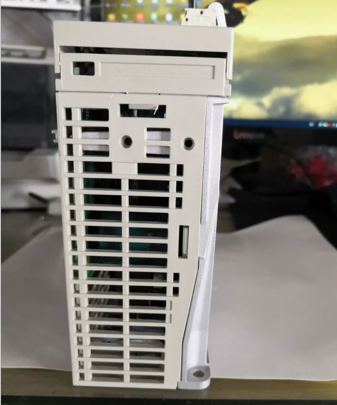 일본 오리지널 야스카와 SGDH SGDH-02AE-OY 500w AC 서보 드라이버