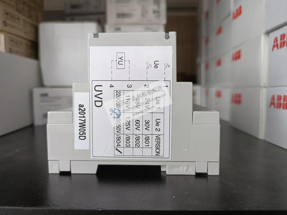 오리지널 ABB 지연 언더 전압 릴리스 UVD TD장치 220-250VC R0757W05D