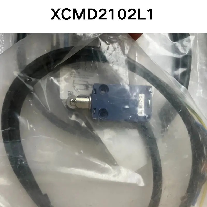 XCMD2102L1 스위치 리미터 신