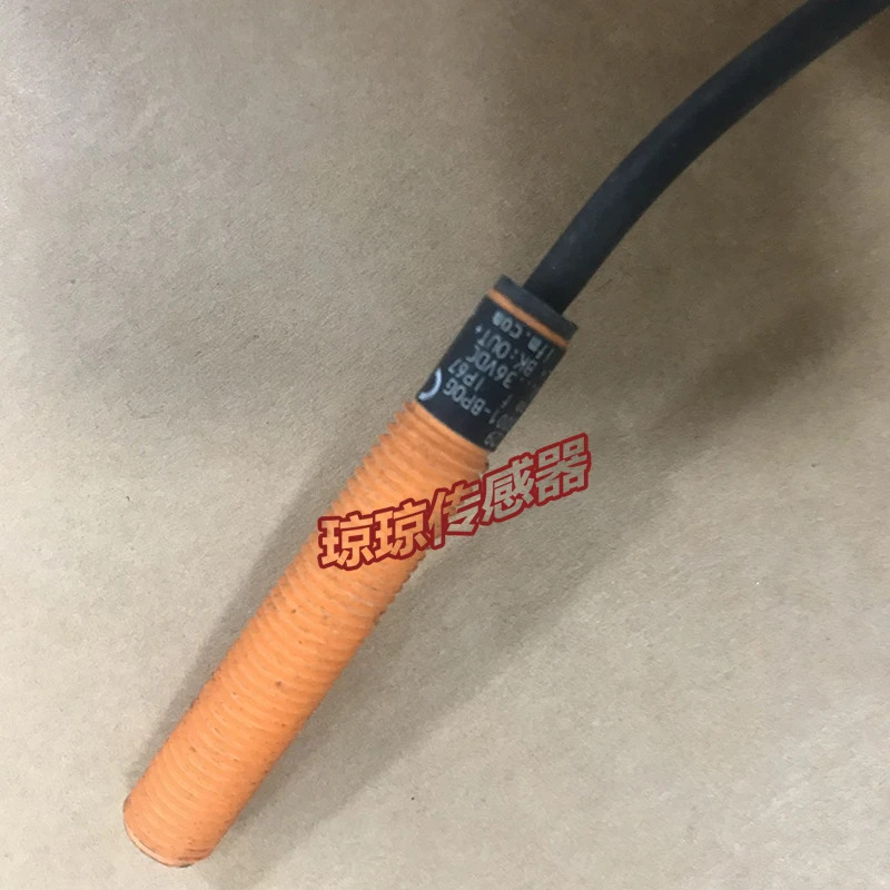 IFM IE-3001-BPOG 정전식 스위칭 센서 IE5129
