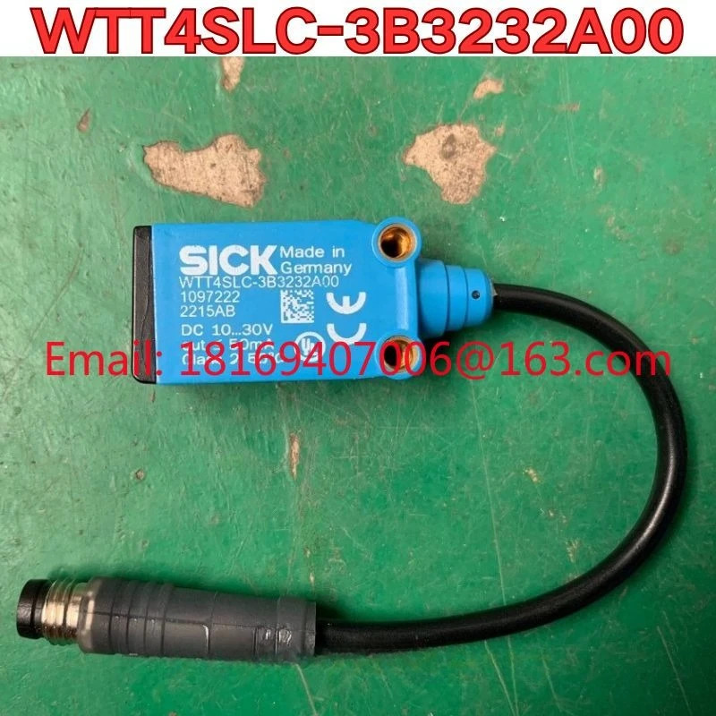 리퍼 WTT4SLC-3B3232A00 센서 기능 리퍼는 정상