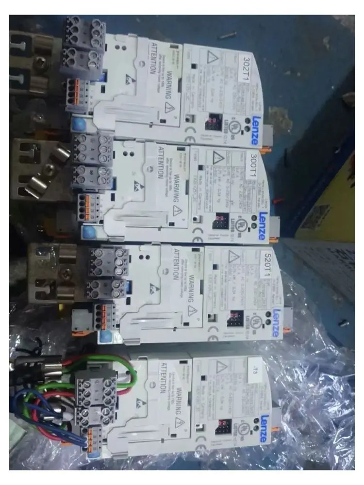 리퍼 E82EV251-2C 인버터 OK