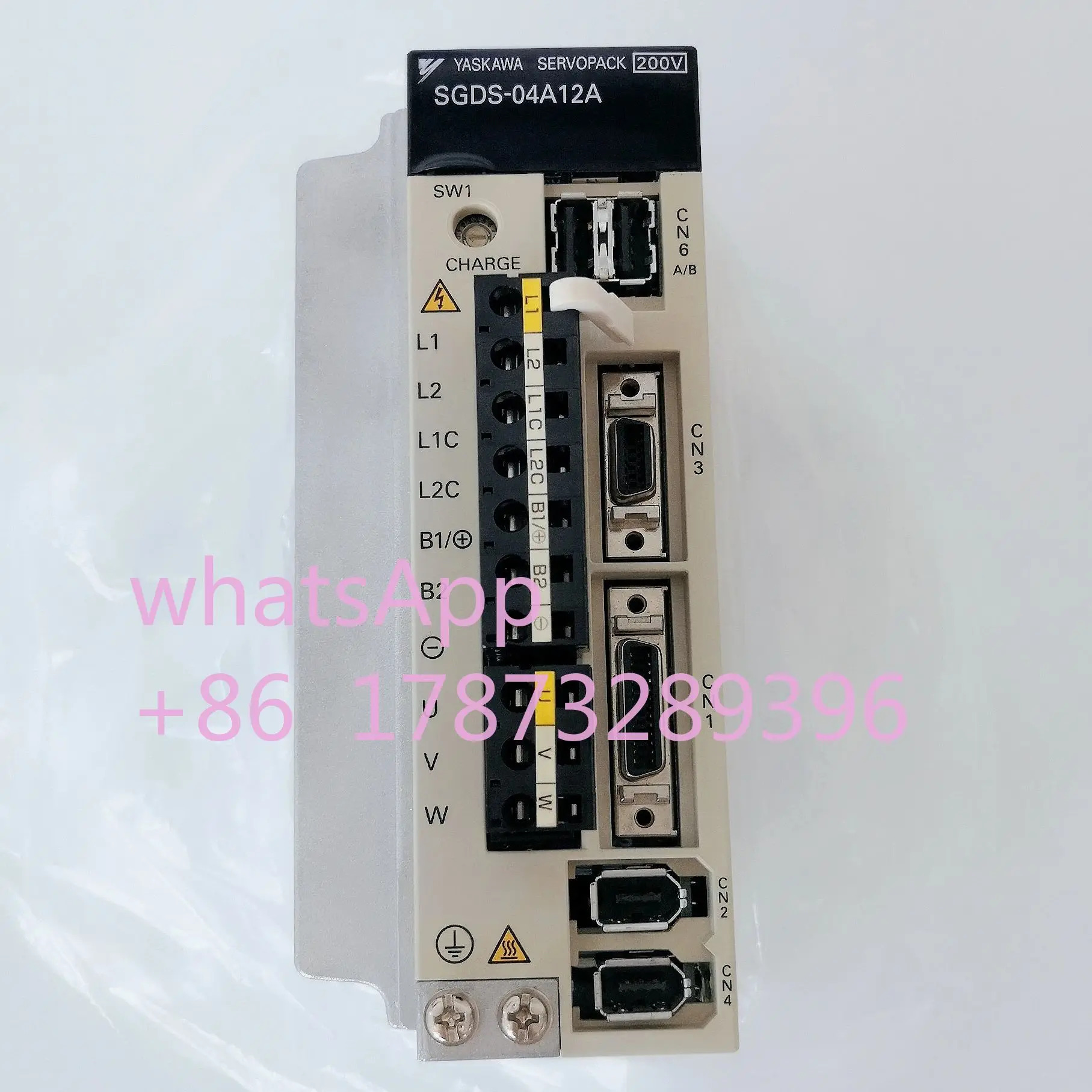 SGDS-04A12A 서보 드라이브 SGDS 04A12A