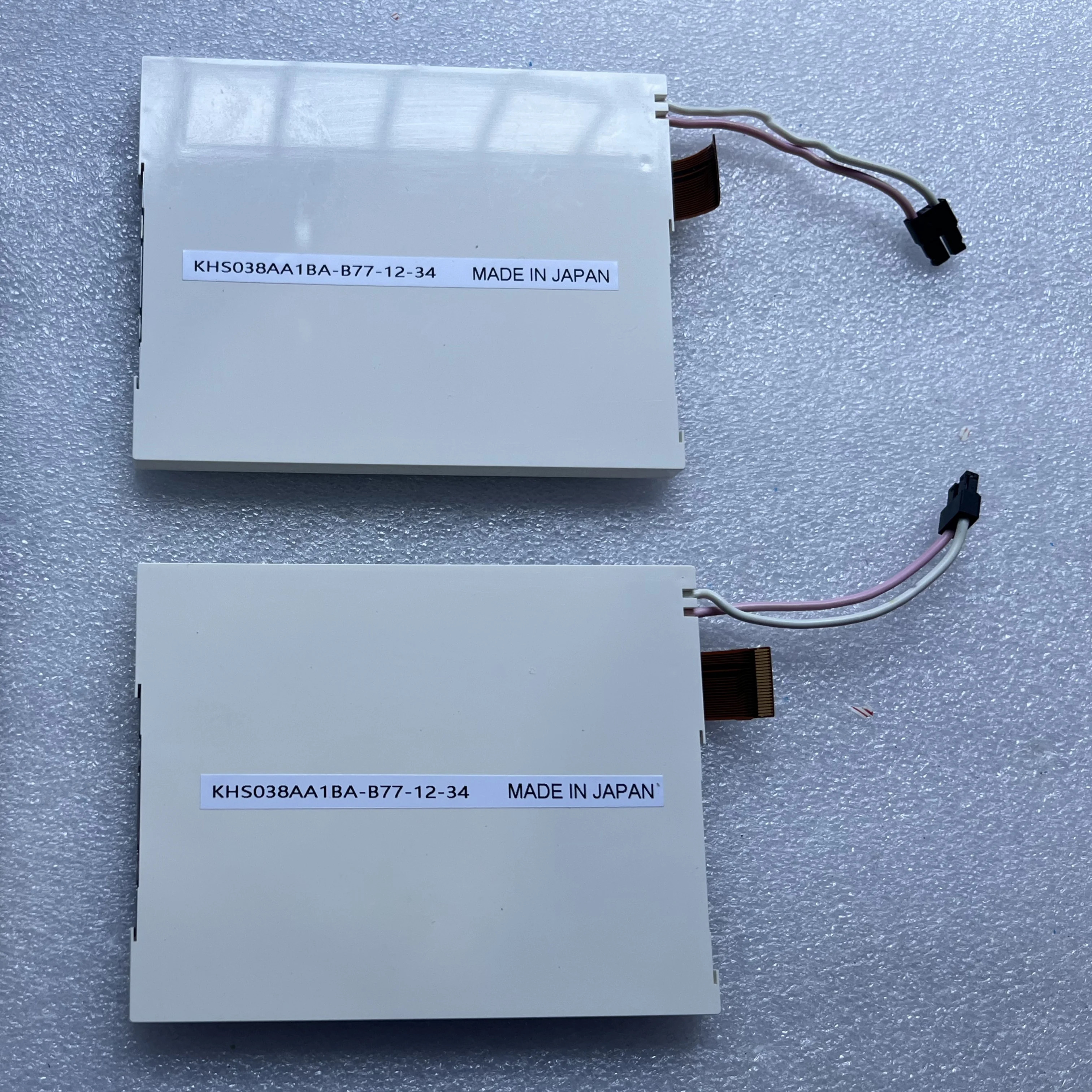 KHS038AA1BA-B77 LCD 디스플레이 화면 패널