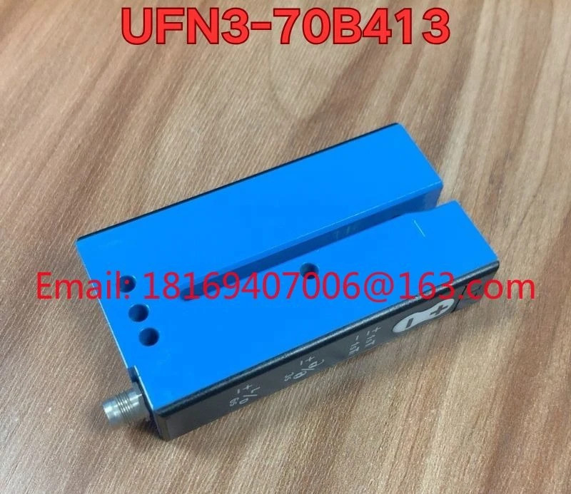리퍼 UFN3-70B413 센서 기능 리퍼는 정상