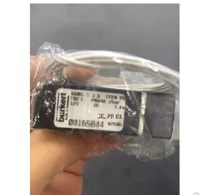 Burkert Baud 3방향 부식 방지 솔레노이드 밸브 6606 T 1.5 00137779 00137782 00165844 24V DC 3.4W