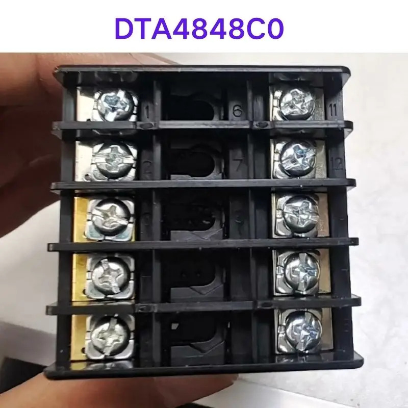 신형 온도 조절기 DTA4848C0