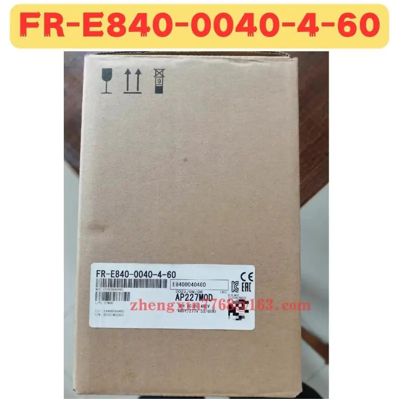 오리지널 FR-E840-0040-4-60 주파수 변환기 FR E840 0040 4 60