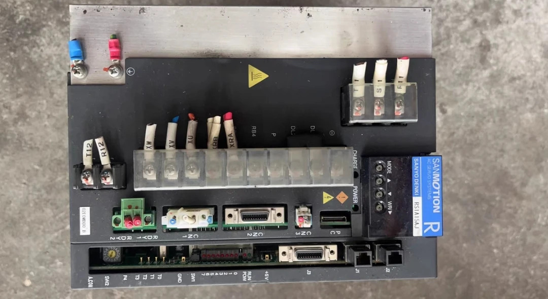 RS1A15AJ02E0MB00 AC 서보 드라이브