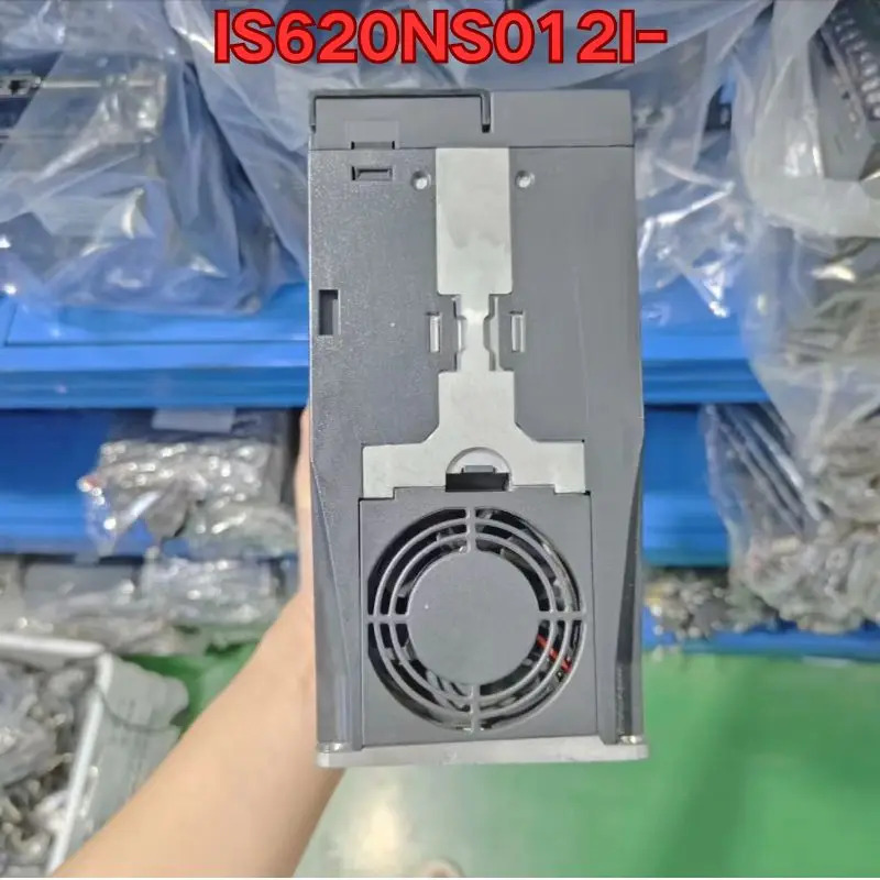 리퍼 IS620NS012I 서보 드라이브작동 상태