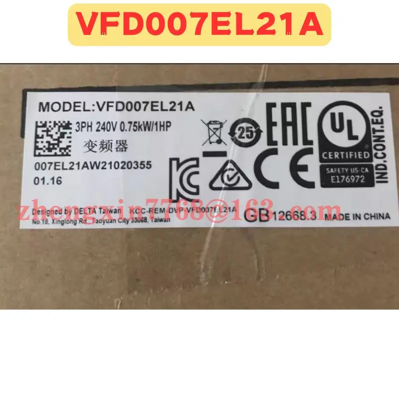 오리지널 주파수 변환기 VFD007EL21A 신