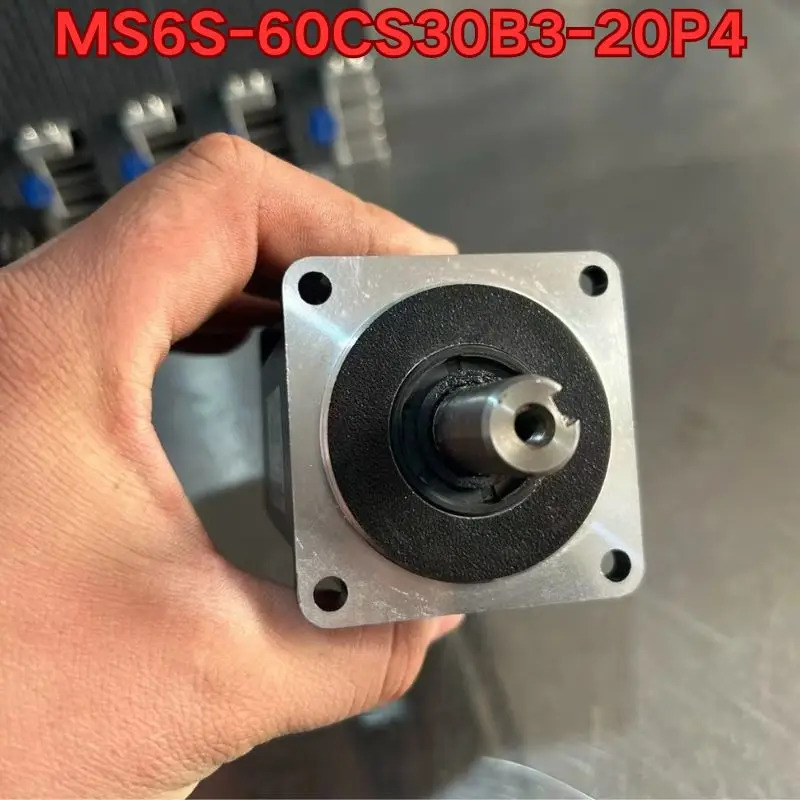 리퍼 모터 MS6S-60CS30B3-20P4 정상 기능
