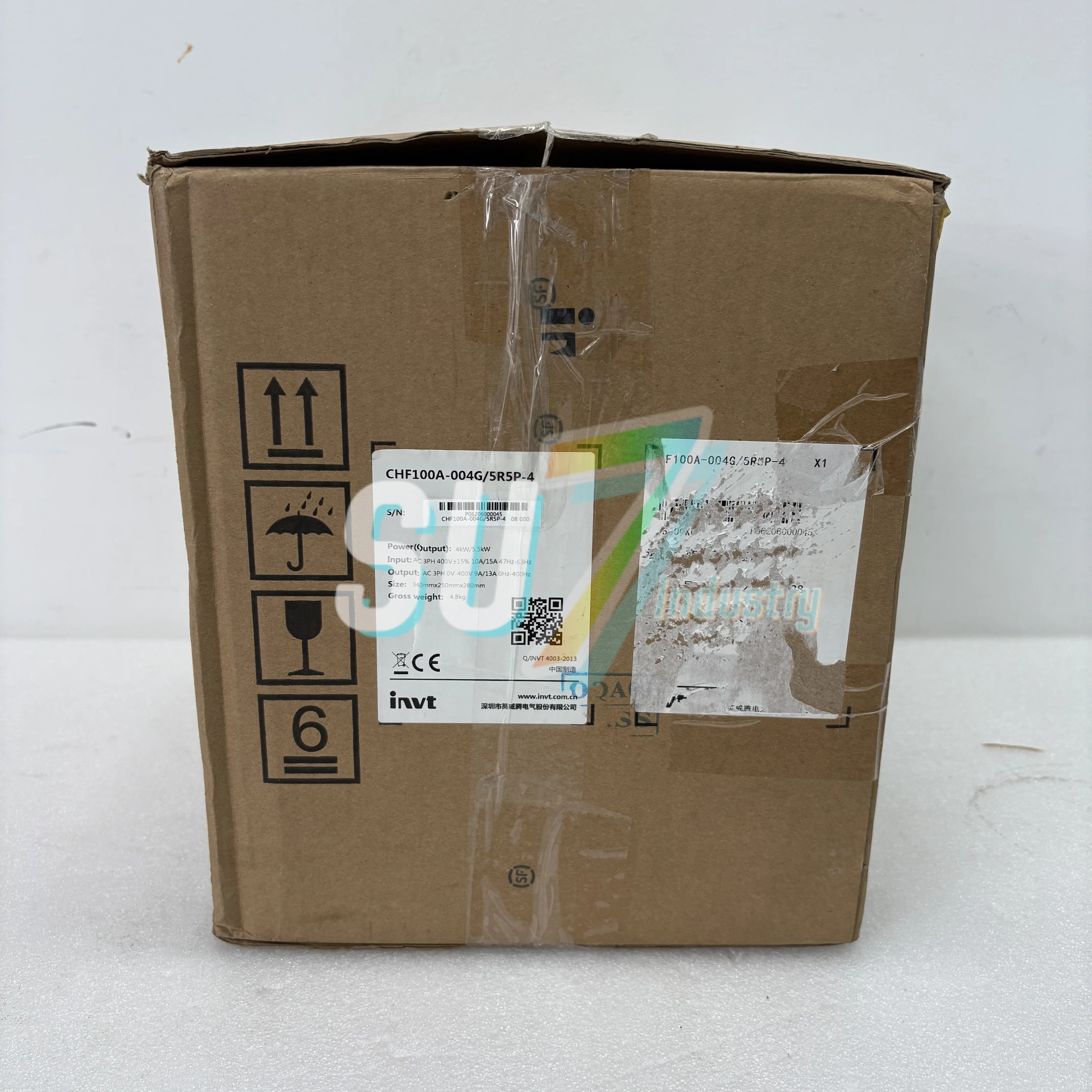 변환기 새 CHF100A-004G-5R5P-4