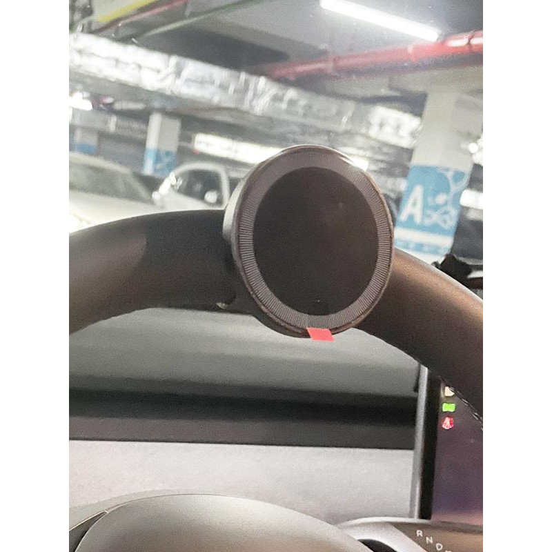 마그네틱 맥세이프차량용거치대 자동차 흡착 호환 핸드폰 대쉬보드 홀더 폰거치대 - 상품 이미지