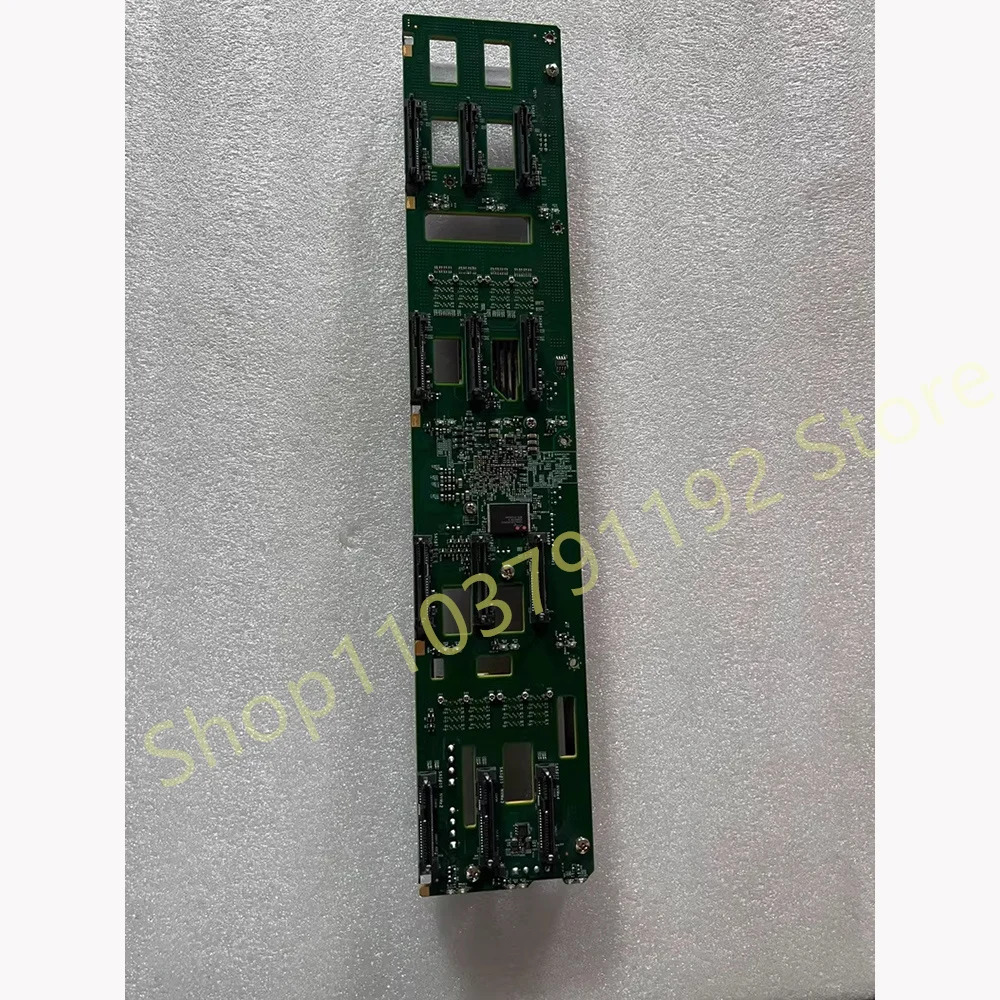 3.5인치 12 백플레확장 백플레BPN-SAS3-826EL1-N4