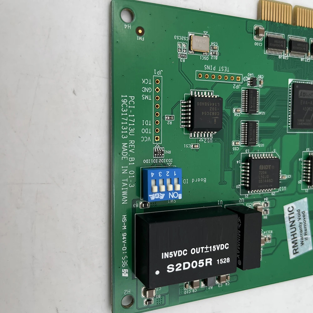 어드밴텍 캡처 카드32채널 절연 고속 아날로그 입력 카드 PCI-1713U REV.B1