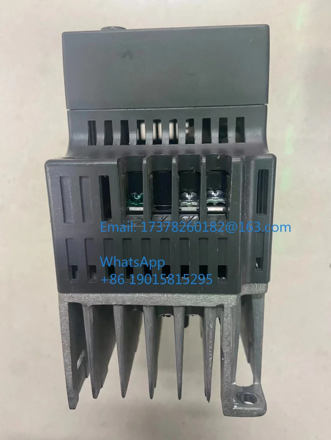 VFD022EL21A 리퍼 델타 인버터 2.2kW/3hp호환 작동 기능 OK