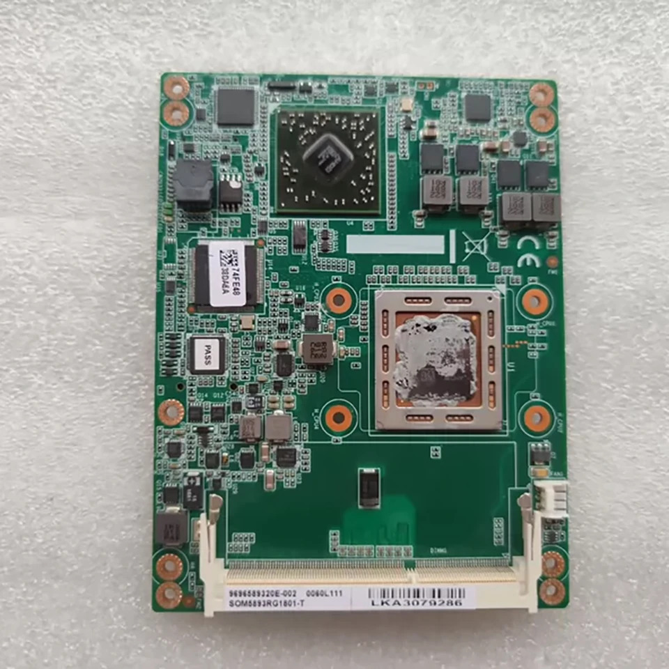 ADVANTECH SOM-5893RG-U7A1E 산업제어 마더보드SOM-5893 A101-2