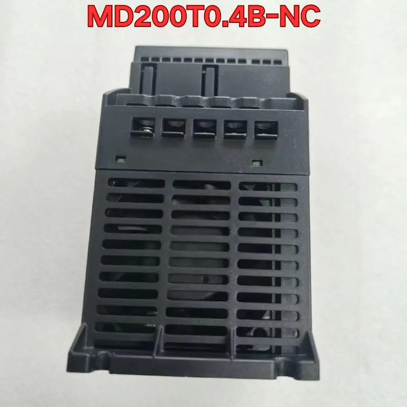 리퍼 인버터 MD200T0.4B-NC 기능 정상