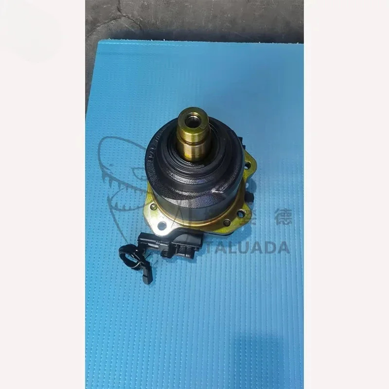 TALUADA 유압 모터 DD155A-6 D155A-6R D275A-5R Komatsu 팬 PC650-8 PC850-8 PC1250-8 708-7W-11520