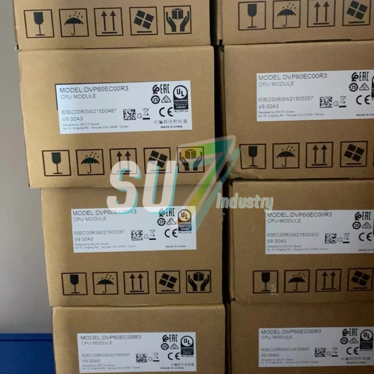 DVP30EC00R3 DVP30EC00T3 PLC 모듈 새