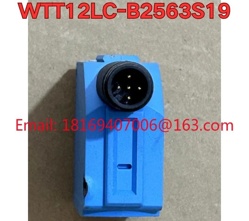 리퍼 WTT12LC-B2563S19 센서 기능 리퍼는 정상