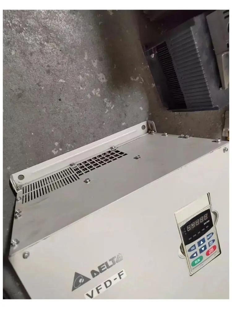 리퍼 VFD370F43A 인버터 OK