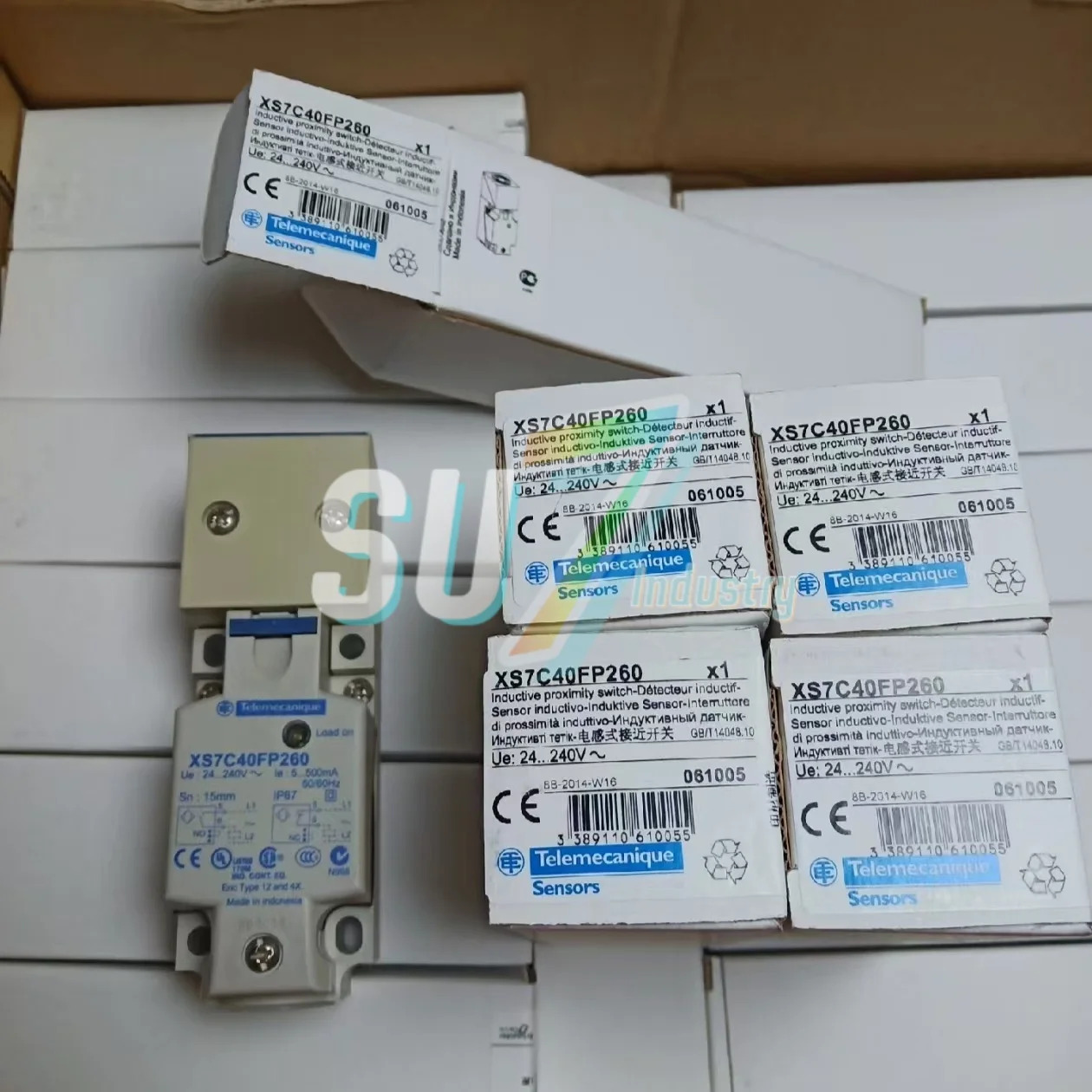 XS7-C40FP260 블록 유도형 스위치 센서