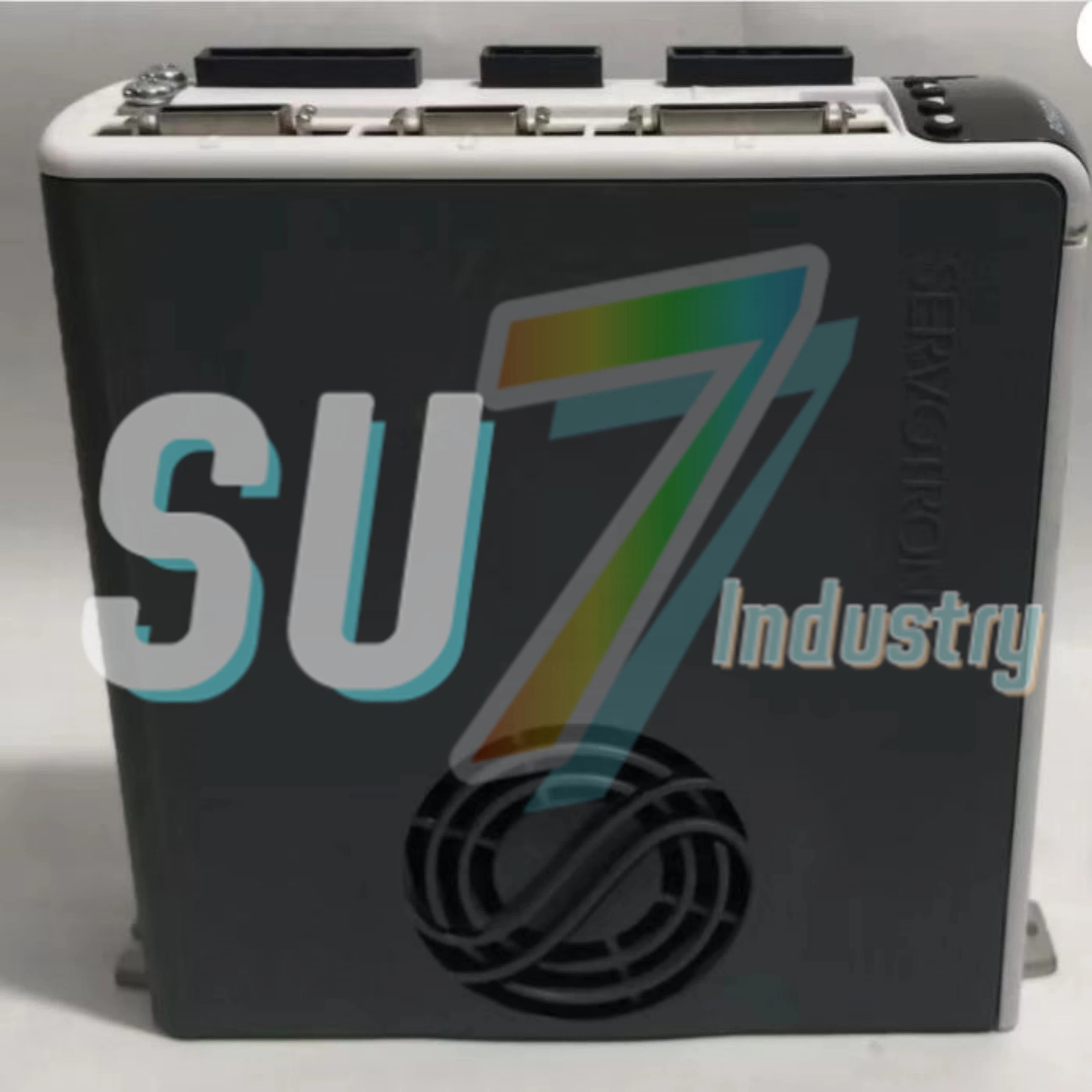 서보 드라이버 원본 CDHD2-4D52AAP1 CDHD2-4D52AEC2 CDHD-4D52AAP1 CDHD-4D52AEB2 CDHD-4D52AEB2-RO CDHD-4D52AEC2