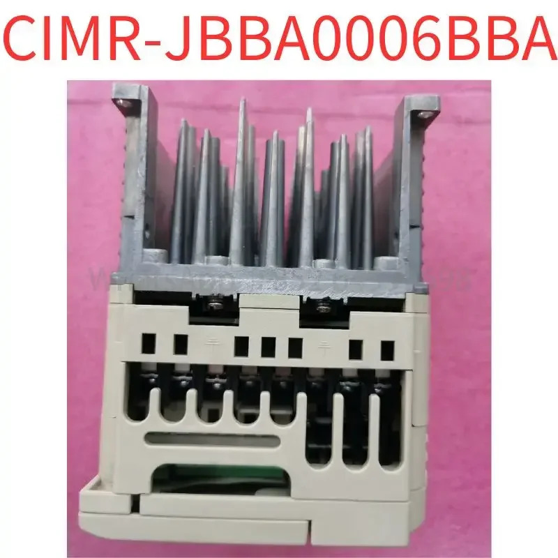 리퍼 CIMR-JBBA0006BBA 인버터