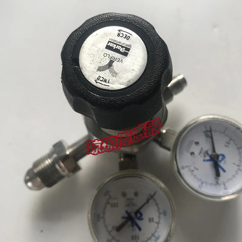 Parker 스테인리스강 수동 압력 조절기 IR4001SK4PXX4B