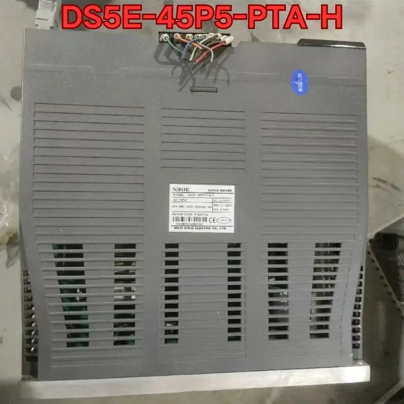 Xinjie 리퍼 서보 드라이브 DS5E-45P5-PTA-H 기계 완료