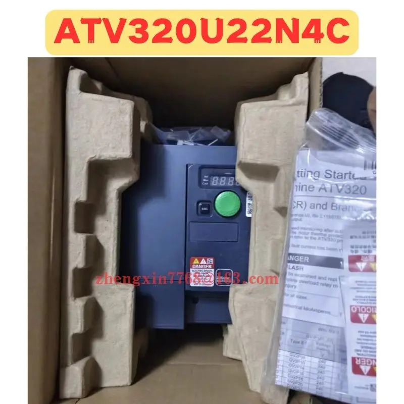 오리지널 주파수 변환기 ATV320U22N4C 신