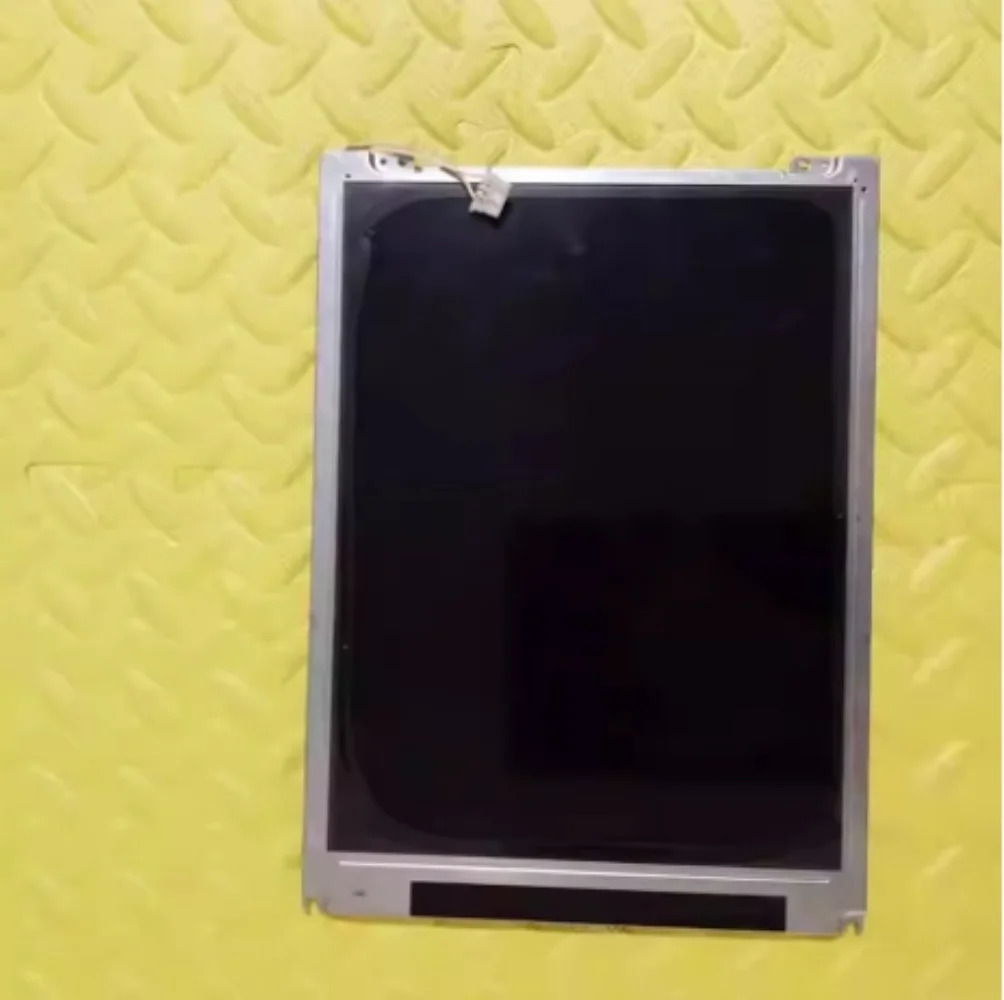 LM100SS1T522 LCD 화면