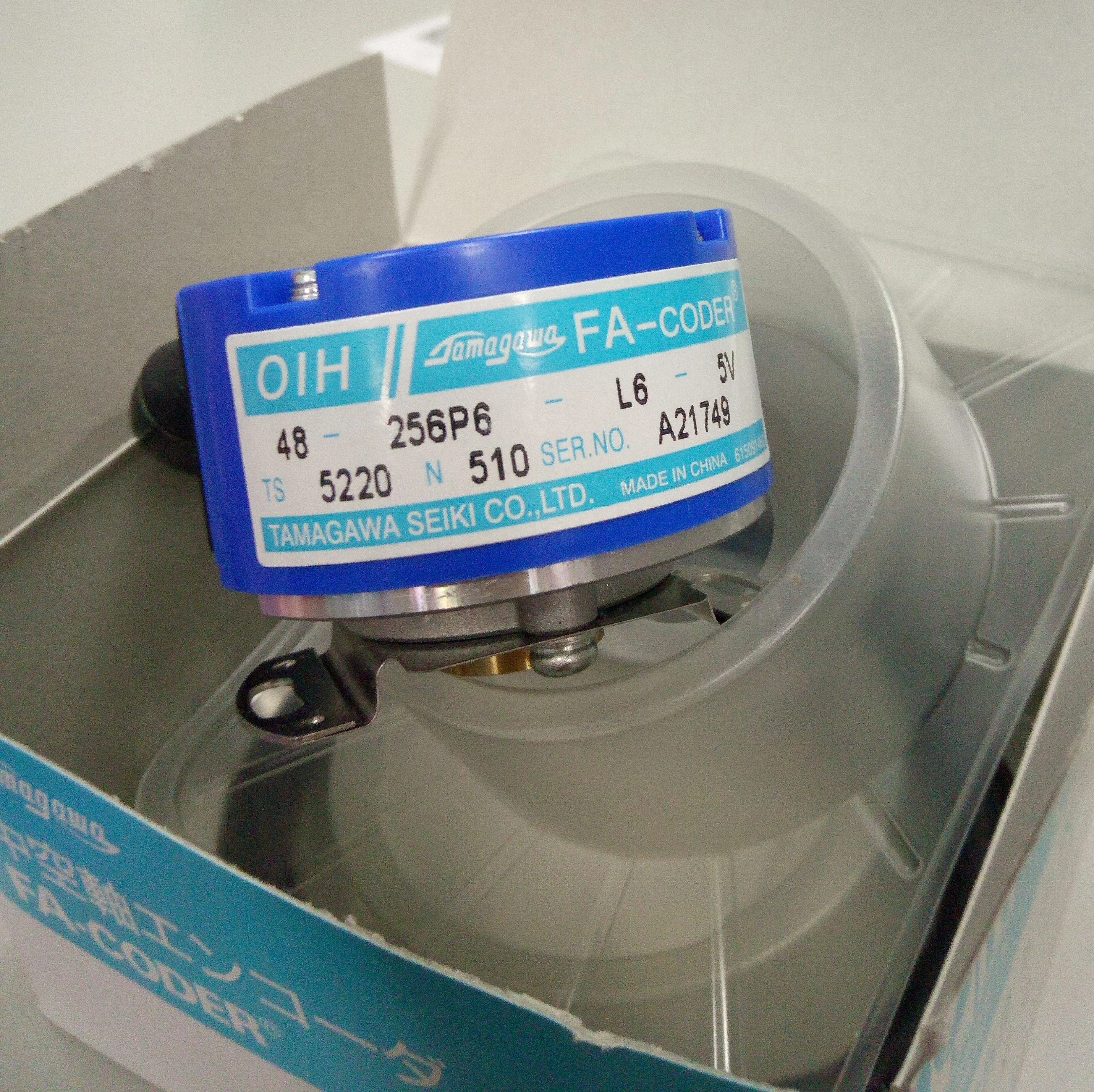 다마가와 증분형 로터리 엔코더 OIH48-2500P8-L6-5V TS5214N530