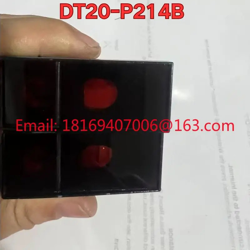 리퍼 DT20-P214B 거리 센서 기능 리퍼는 정상