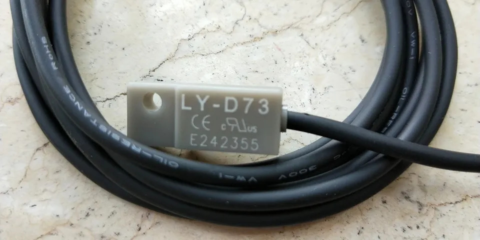 대만 LIANG YI 마그네틱 스위치 LY-D73 LIangyi LY-D73-L