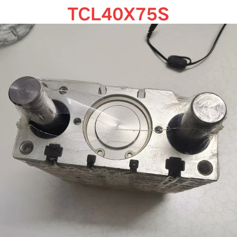 신형 3축 실린더 TCL40X75S